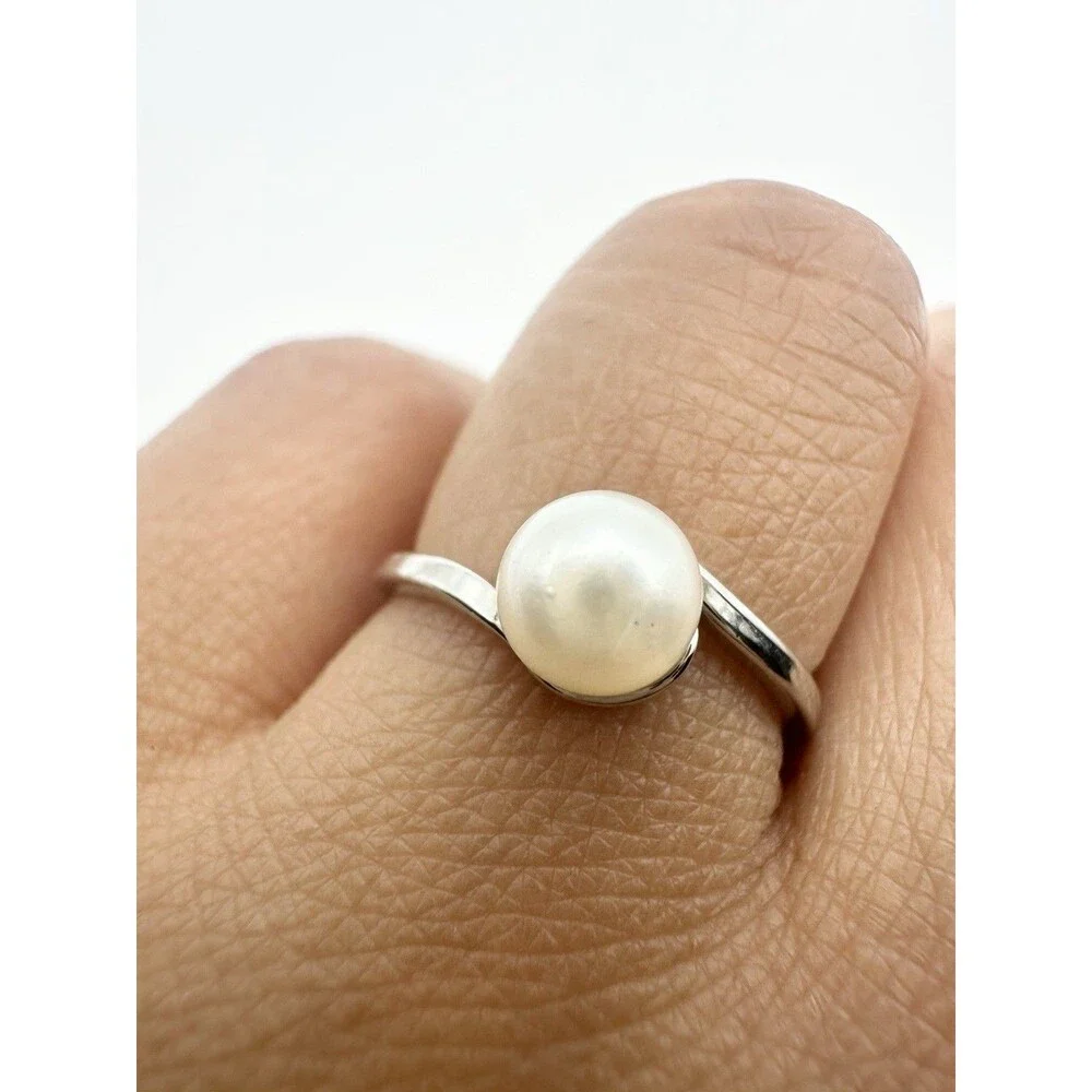 Vintage Avon Sterling Silver Natural Pearl Ring Size 4.5